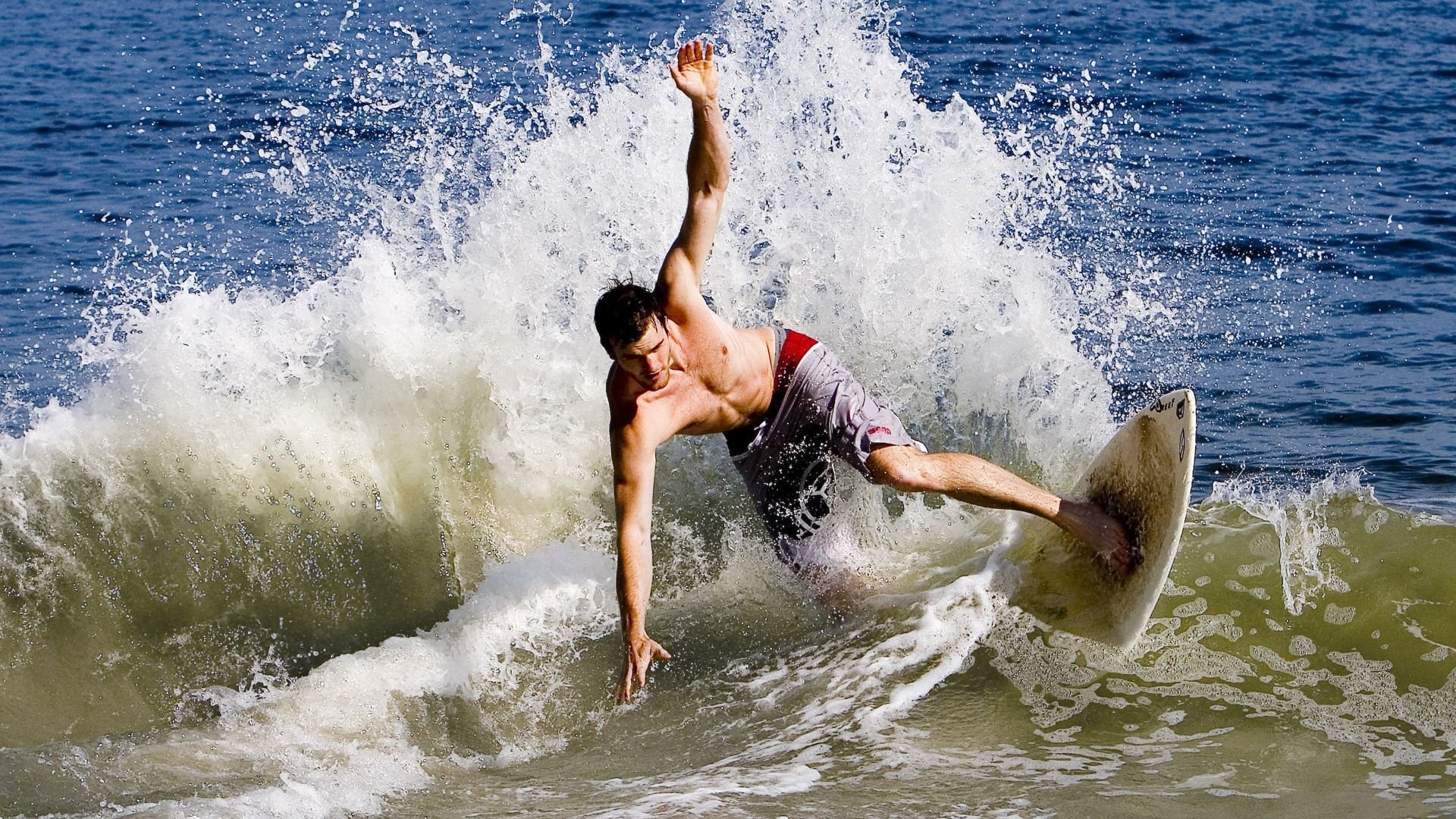 -媒体盘点赛季进步最快球员我队新星入选榜单榜首，本赛季最快进步球员